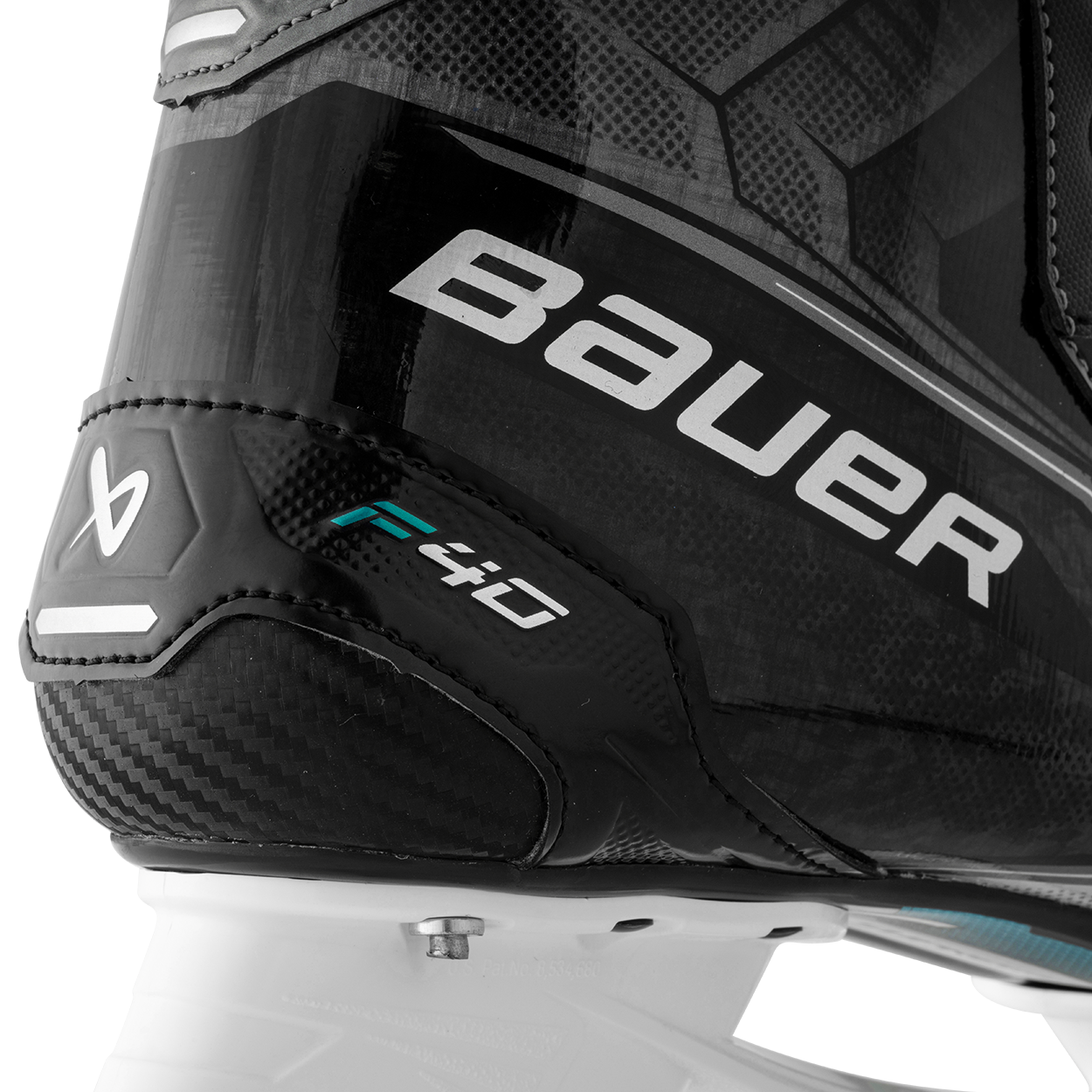 Brusle BAUER S26 SUPREME F40 SKATE-SR-MTO(13-15) (1067549)