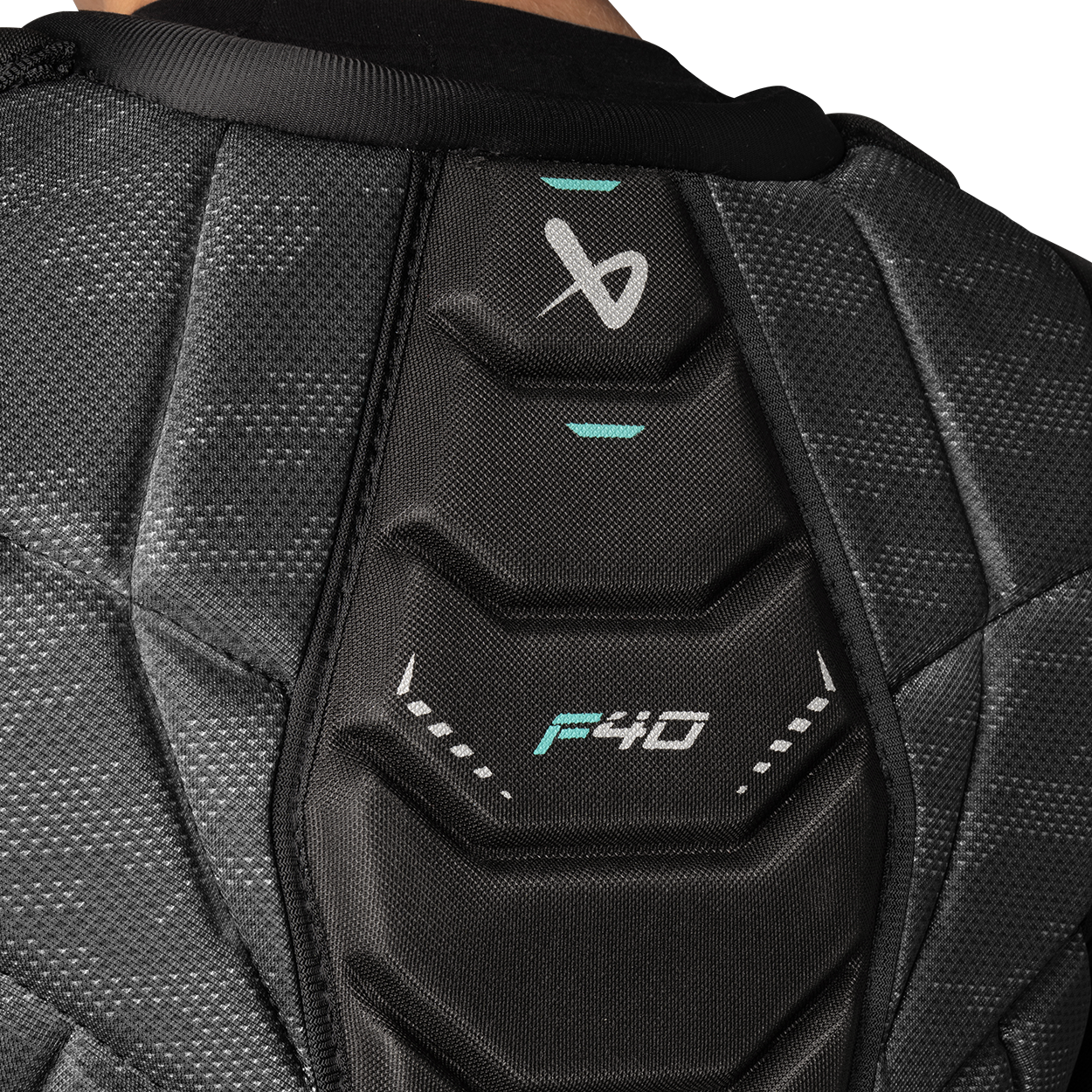 Ramena BAUER S26 SUPREME F40 SHOULDER PAD-INT (1067136)