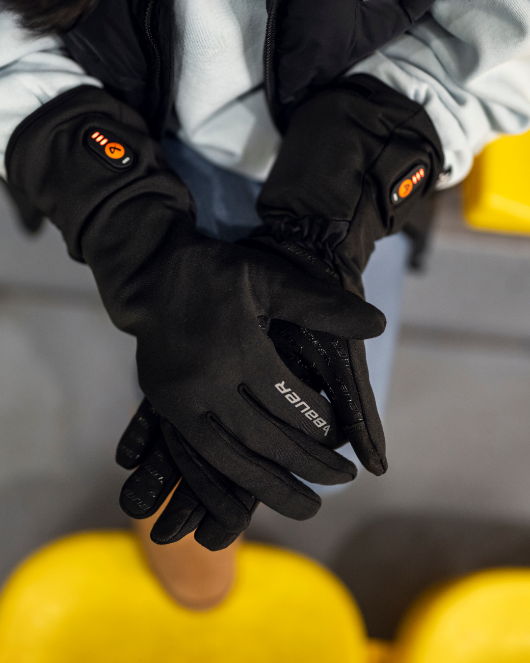Rukavice BAUER S25 ORORO HEATED GLOVES-SR-BLK (1065873)