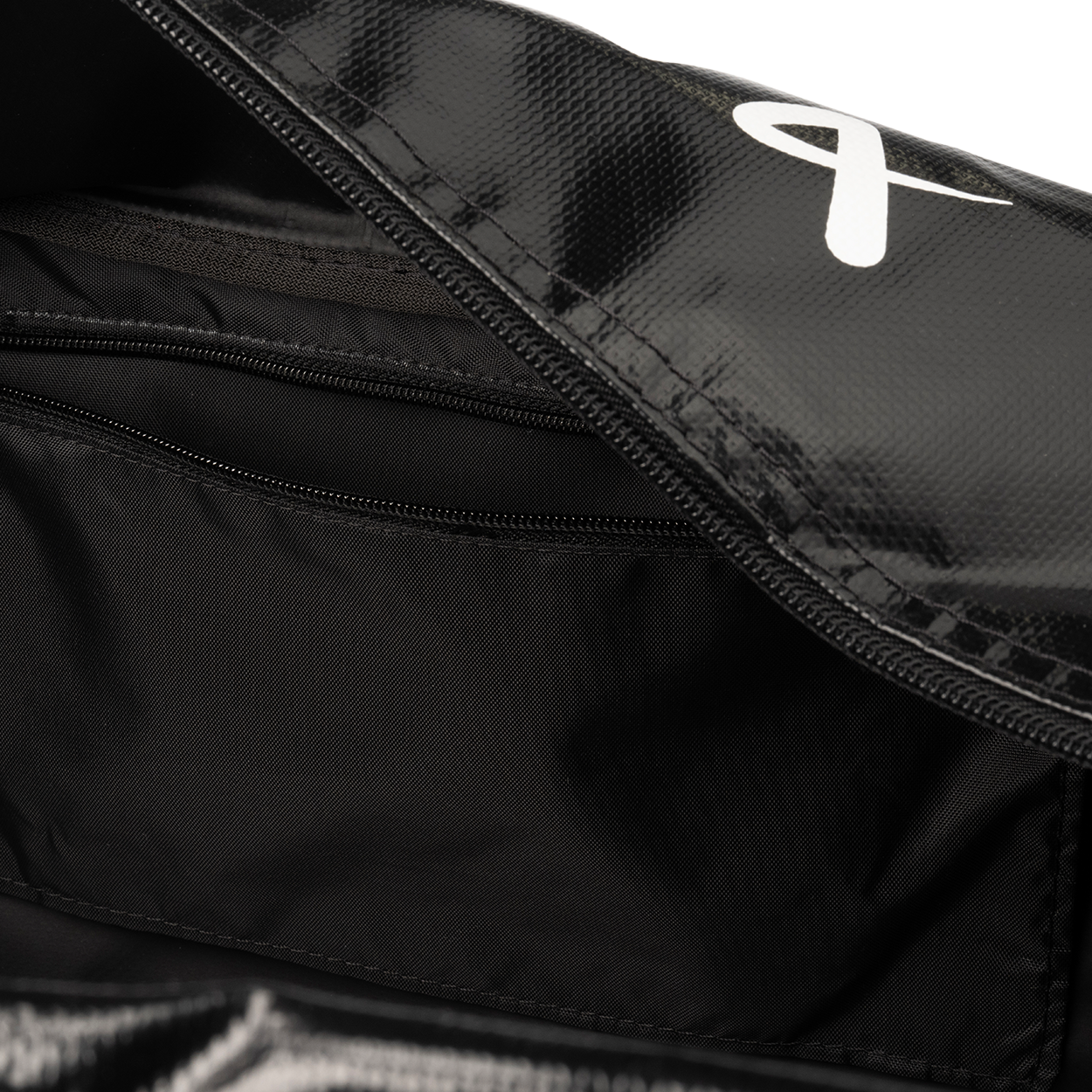 Taška BAUER S26 PRO DUFFLE-BLK (1067005)