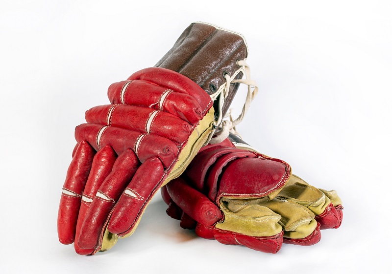 Historické hokejové rukavice