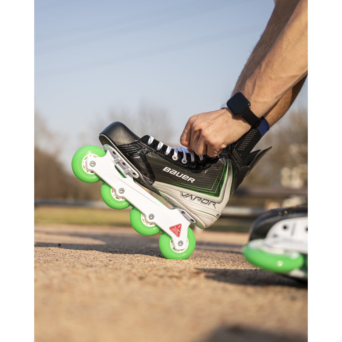 Brusle kol. BAUER S26 VAPOR FLY30 RH SKATE-SR (1065160)