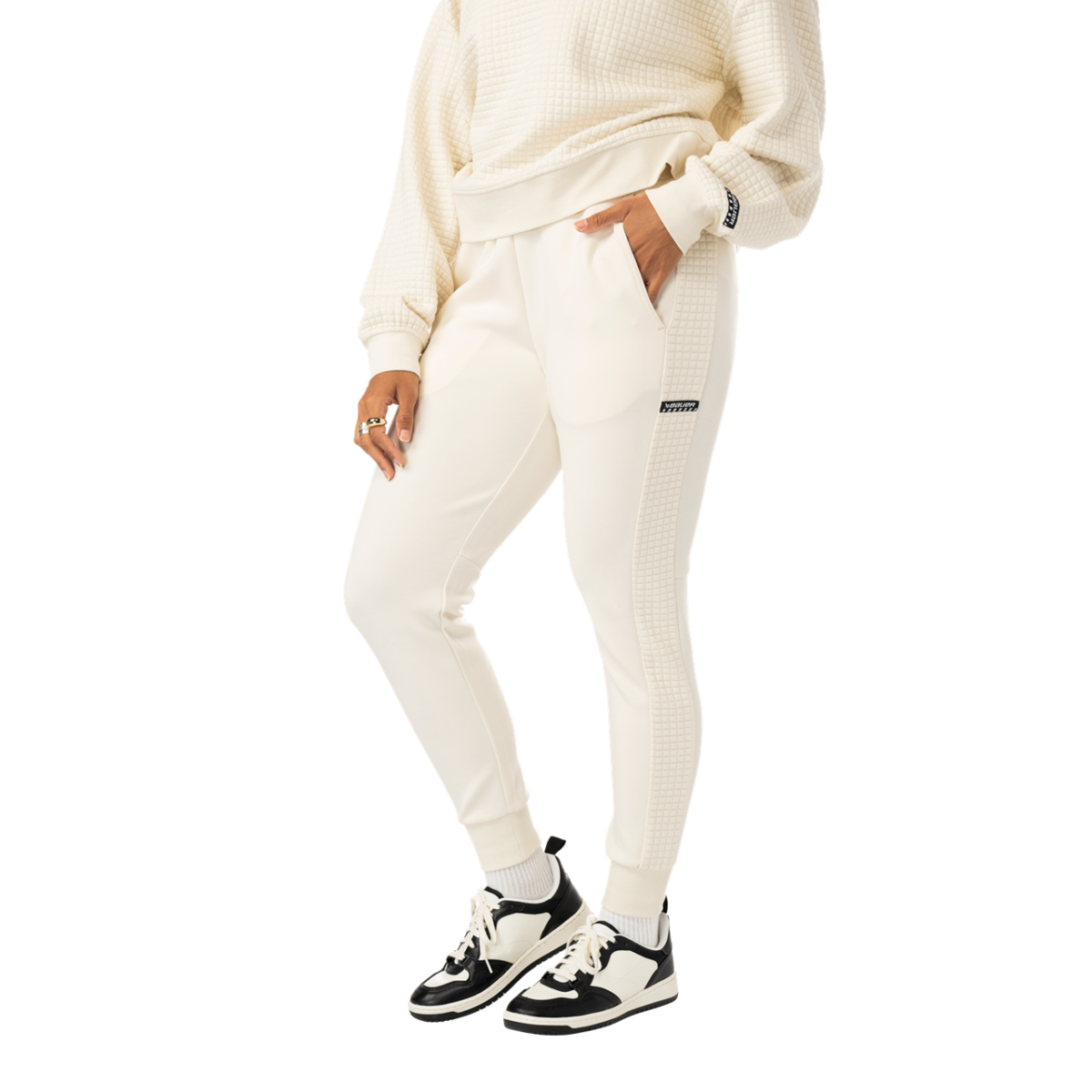 Kalhoty BAUER S25 QUILTED FLEECE JOGGER-WM-CREAM (1065915)
