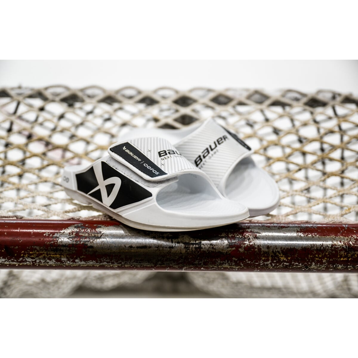 Pantofle BAUER OOFOS® SPORT FLEX SLIDE - WHT (1061416)