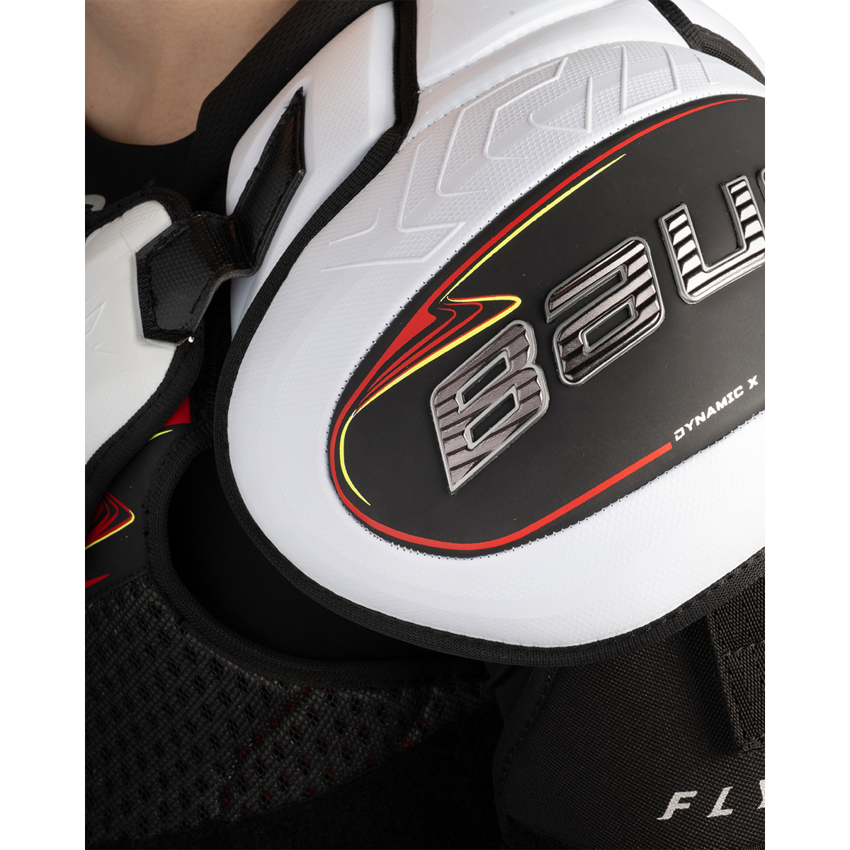 Ramena BAUER S25 VAPOR FLYPRO SHOULDER PAD-JR (1064790)