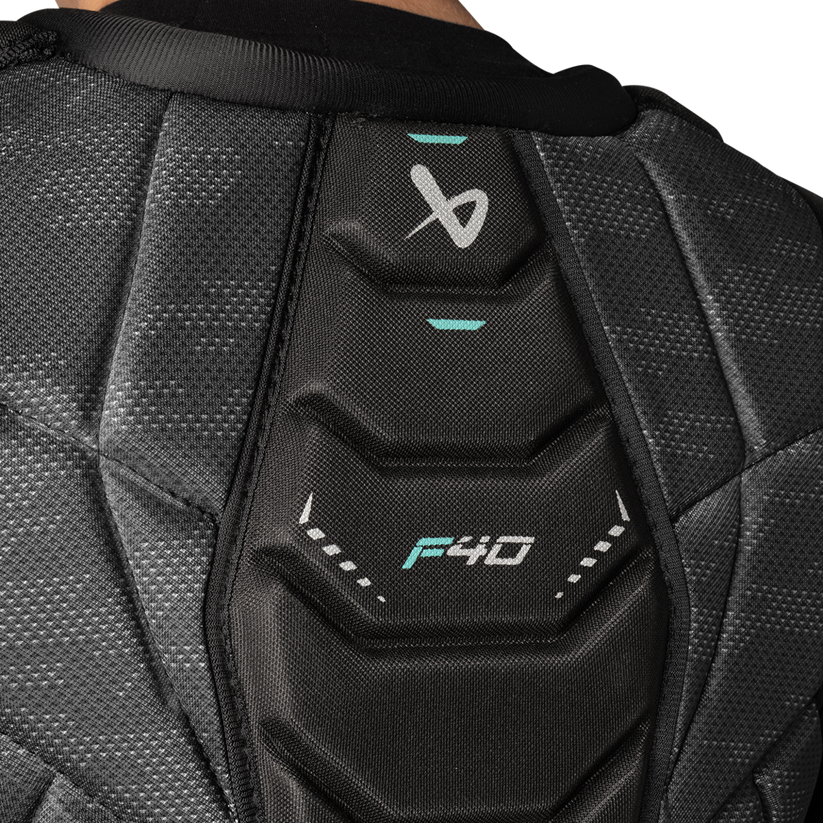 Ramena BAUER S26 SUPREME F40 SHOULDER PAD-SR (1067133)